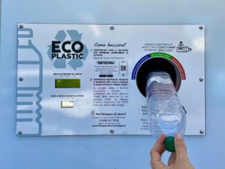 A Bastia Umbra arriva l’Eco Compattatore Mangia Plastica