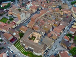 Presentazione Progetto Tessere di Comunità al Cinema Esperia