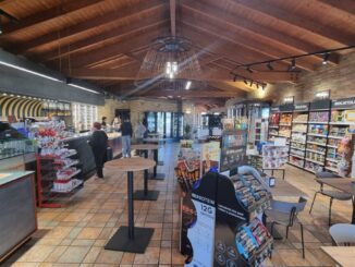 Riaperta dopo anni La Cometa, menu formidabile e 14 dipendenti