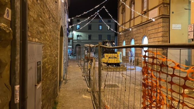 Sollevazione popolare per chiusura, senza preavviso, di via Garibaldi