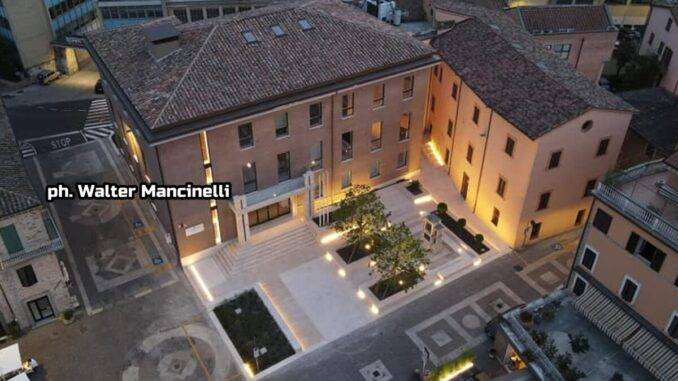 Lentezza rilascio permessi costruzione e inefficienza Giunta