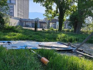 Rinuncia del Comune al canone unico patrimoniale su affissioni