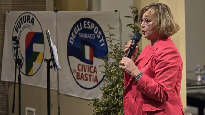 Riaccendiamo Bastia! Presentazione del Programma di Catia Degli Esposti Riaccendiamo Bastia! Presentazione del Programma di Catia Degli Esposti