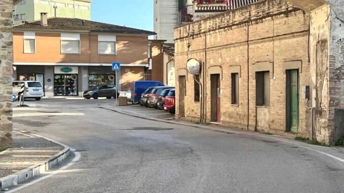 Paola Lungarotti risponde su questione dei locali di Via Della Rocca