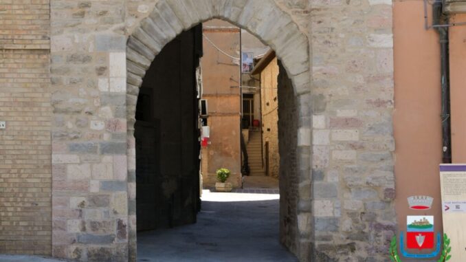 Riapertura dell'Arco di Sant'Angelo: Nuove Regole per l'Accesso