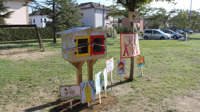 Rinasce la Casetta dei Libri di XXV Aprile