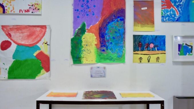 Mostre d'arte: La danza dei colori e WikiLoves