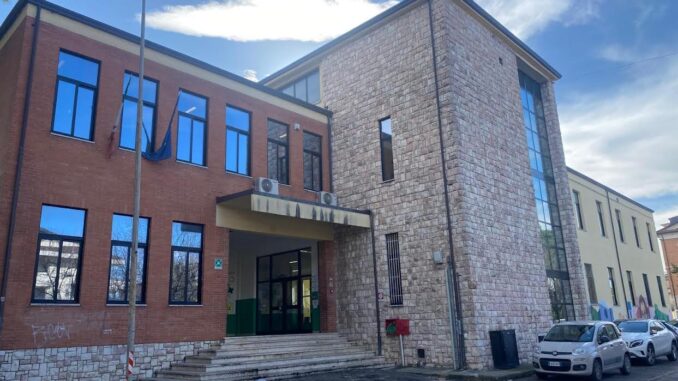 Iscrizioni aperte alla Scuola Media Colomba Antonietti