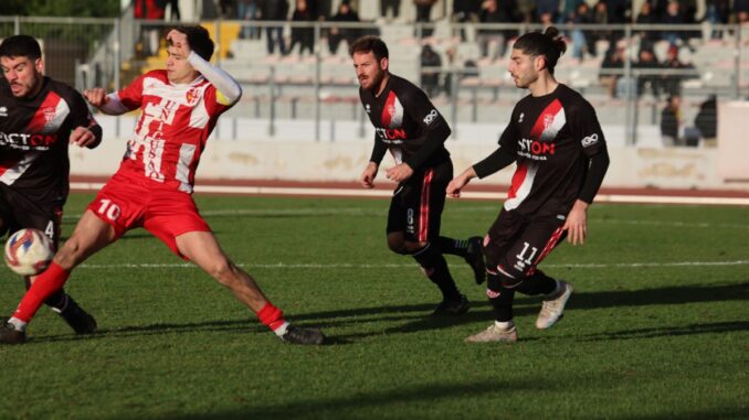 Il Bastia torna alla vittoria con un gol di Santucci al 90'+ Il Bastia torna alla vittoria con un gol di Santucci al 90'+