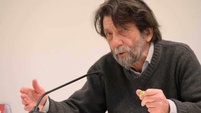 Conferenza di Massimo Cacciari a Bastia su crisi dell'Occidente