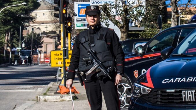 Fermato alla guida con cocaina, arrestato 34enne