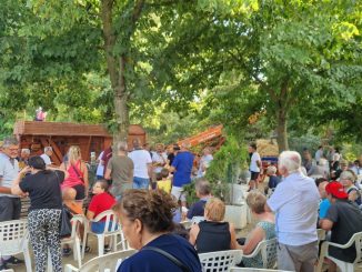 Campiglione rievoca la trebbiatura con festa popolare