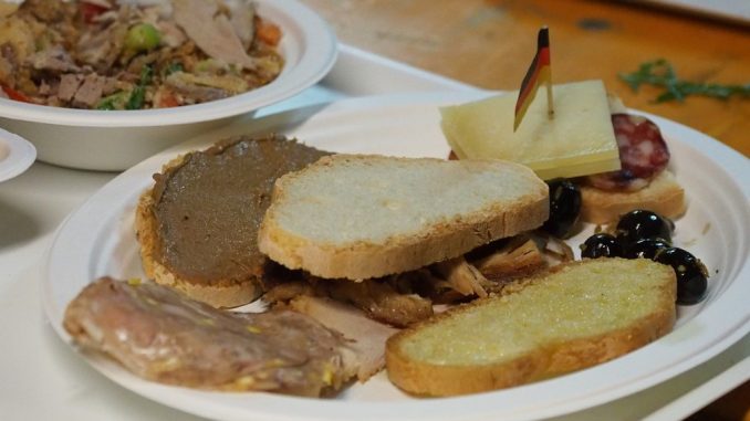 50 anni di porchetta e tradizione popolare a Costano