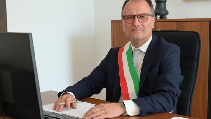 Pecci replica a Morosi: “Prima di criticare, informarsi bene”
