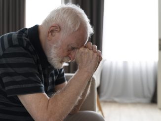 Dietro il sipario dell’Alzheimer, voci che illuminano l’Io