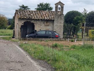 Schianto a Bastia Umbra: distrutta chiesina storica, via San Francescuccio de’ Mietitori